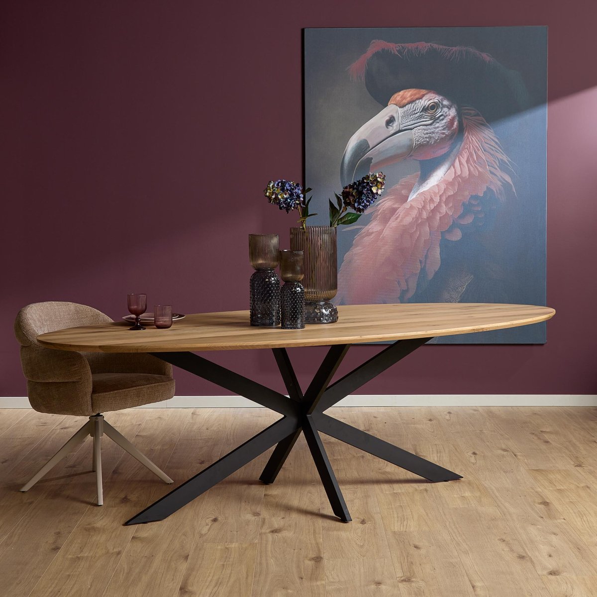 Eiken eettafel Ferris Naturel | Ovaal | Onderstel Zwart